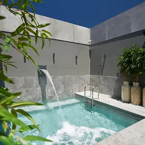 **** Hotel Portobay Marques Portugal